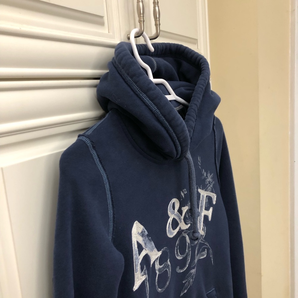 Abercrombie & Fitch women’s hoodie - Picture 3 of 10